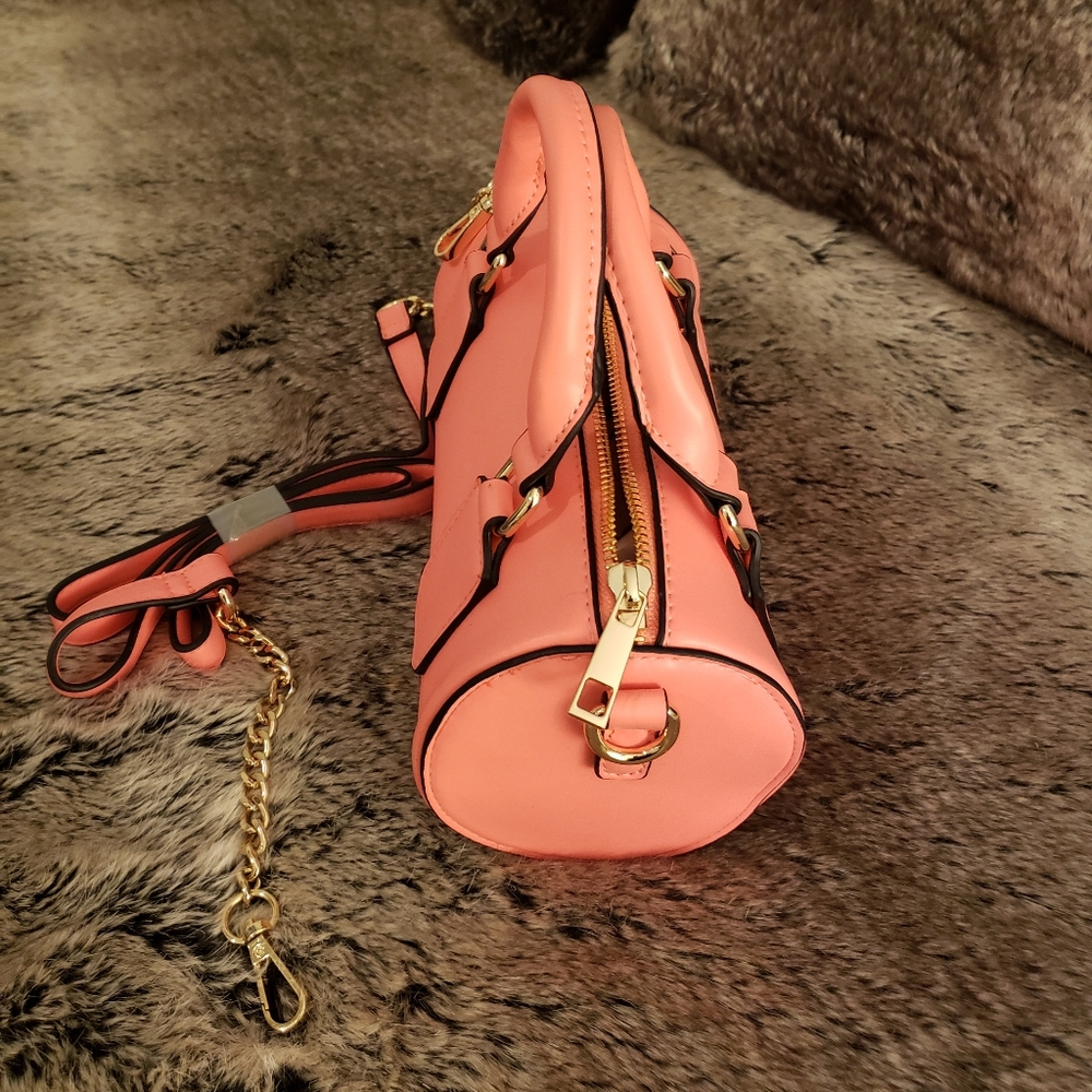 Coral handbag - Picture 3 of 5
